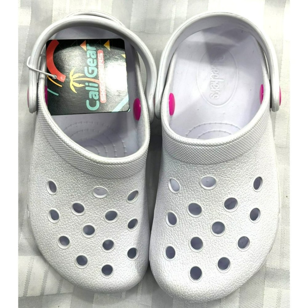 Skechers Youth Girls Heart Charmer Clogs, color white, size 12 - Picture 2 of 10